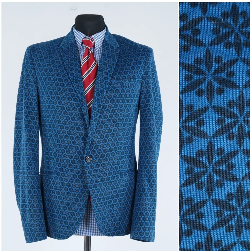 Zara Blue Sport Coat with Intricate Pattern
